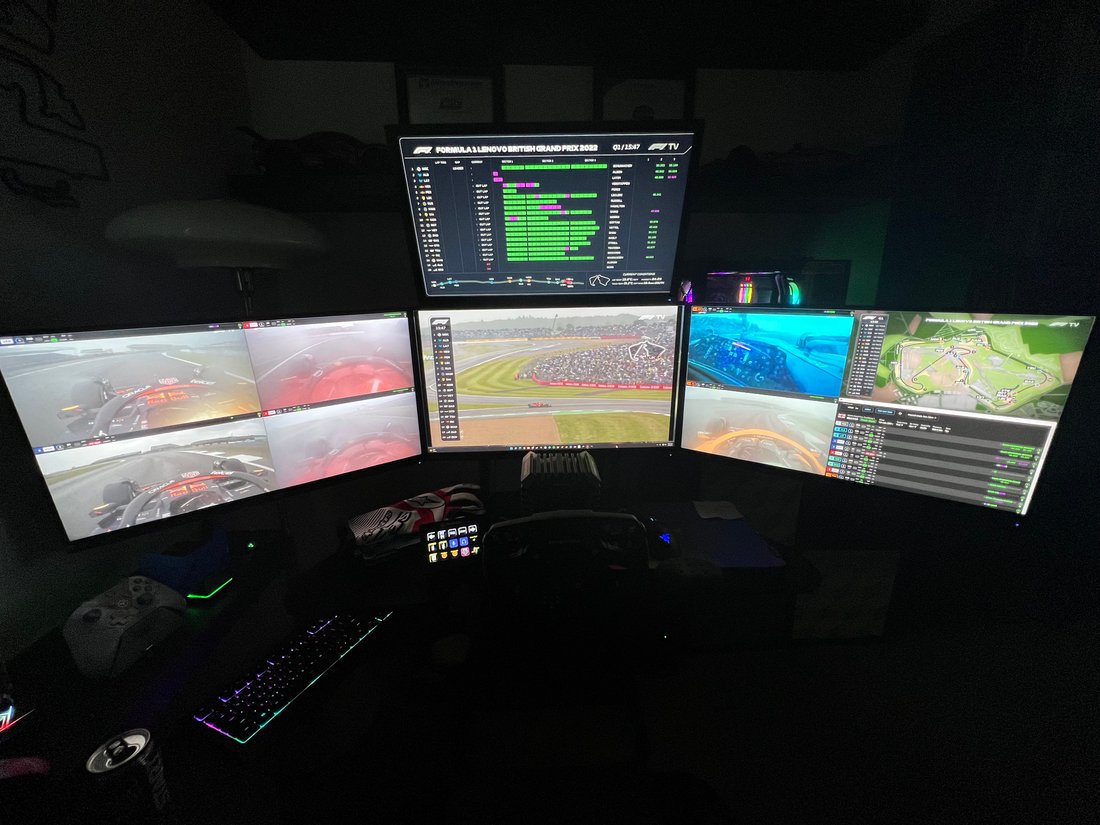 cyclops213's viewing setup