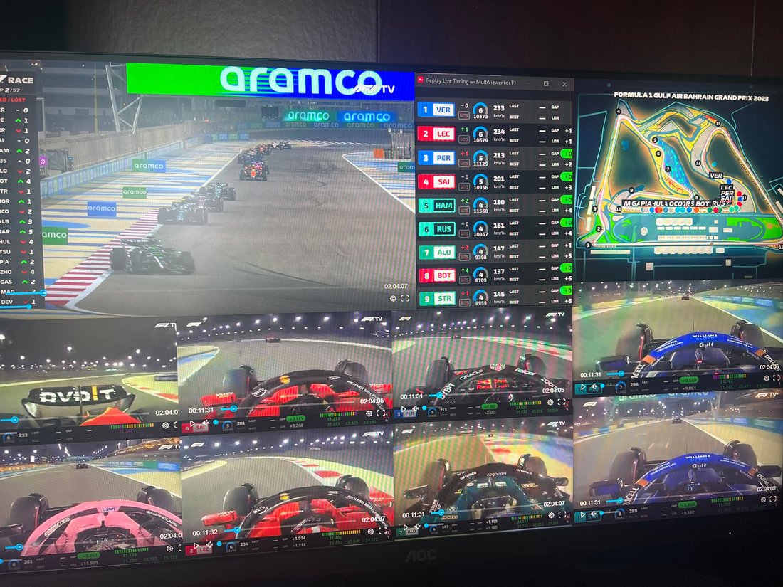FlyingRyan's viewing setup